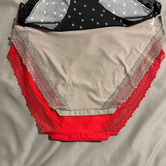 NWT! Rae Dunn 3-Pack No Show Christmas Bikini Underwear Panties - Picture 6 of 10